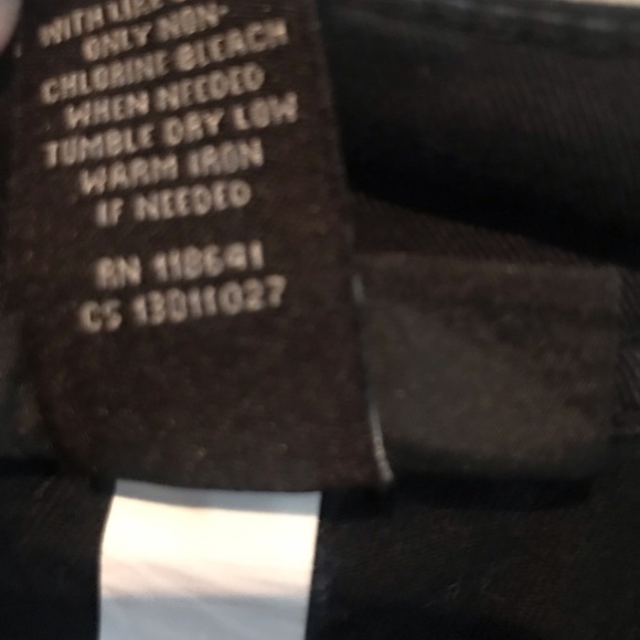 Lane Bryant Black Twill Capri 22 - Picture 7 of 7